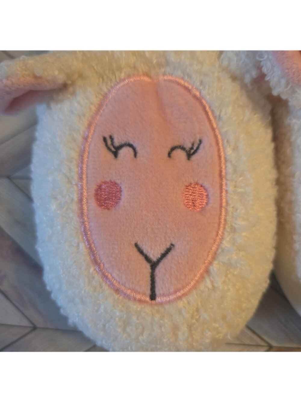 Stride Rite Slippers Size 9/10 Lamb with Crown Fleece NEW - Picture 2 of 10